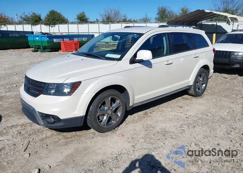 2017 Dodge Journey Crossroad Plus z USA, uszkodzony, nr VIN 3C4PDCGG0HT676938